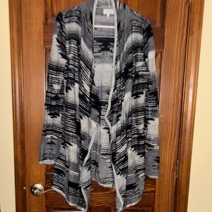 Lucky Brand Black and Gray Geometric Cardigan Sweater